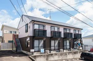 ファミーユ中山