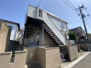 グリーンハイツ小松島