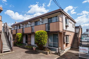 メゾンローゼＢ