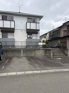 メゾン・ボヌール 202号-12
