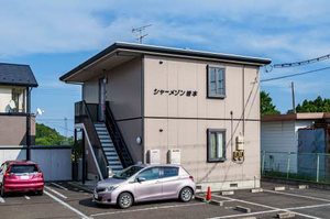 シャーメゾン岩本