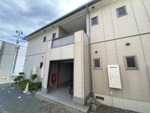 ファミールかんのⅡ 201号-3