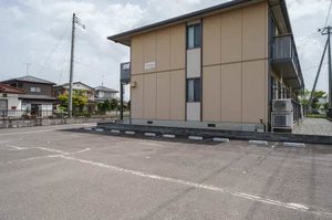 ルミエールメゾン 105号-1
