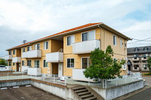 オレンジヒルズ成田Ｃ 102号-1