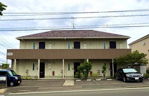 シャーメゾンカルテット 203号-1