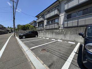 カーサ東勝山 103号-15