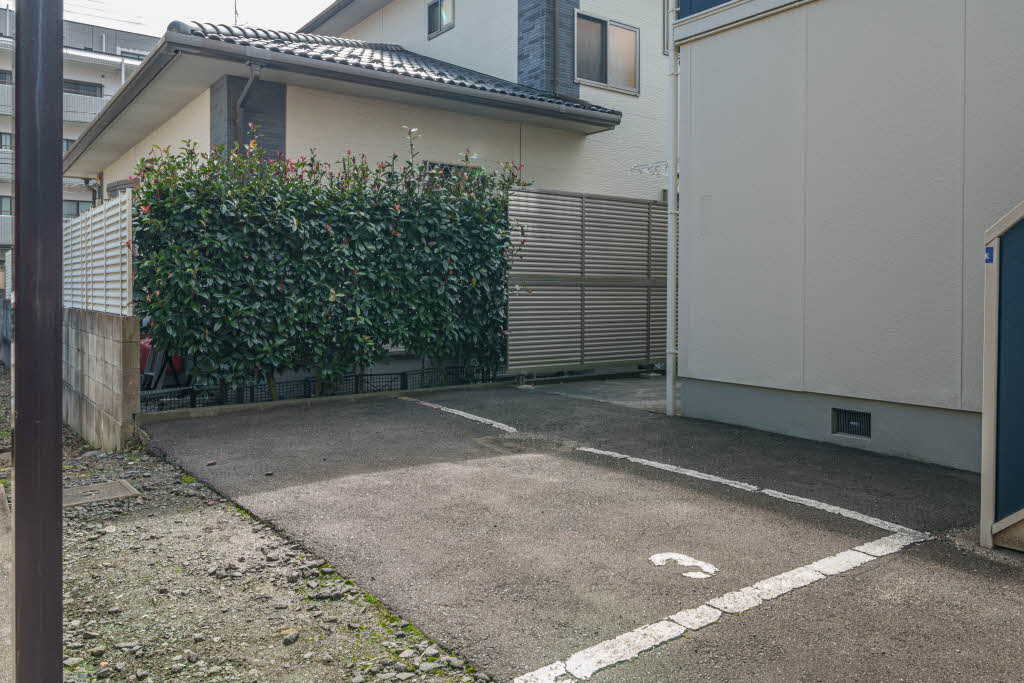 フロンティア二番館 201号-5