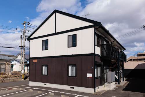 クレストコート西中田