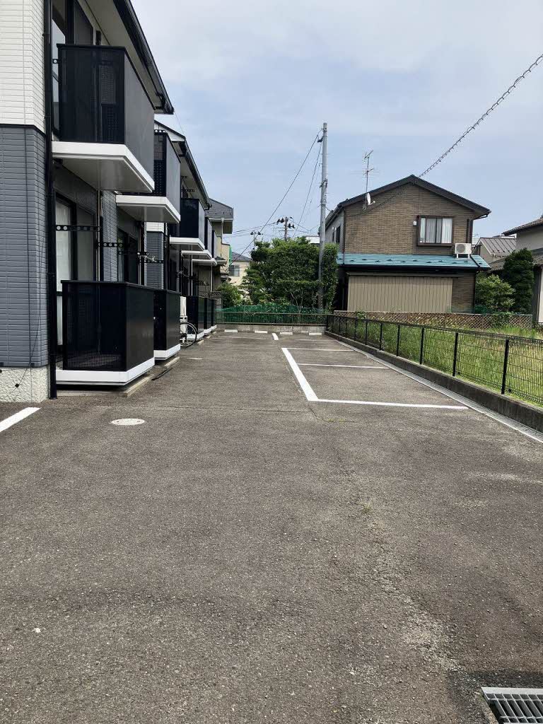 パインフラッツ 203号-3