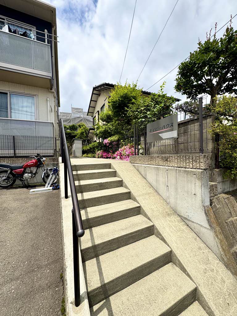 ネイビーハウス 101号-2