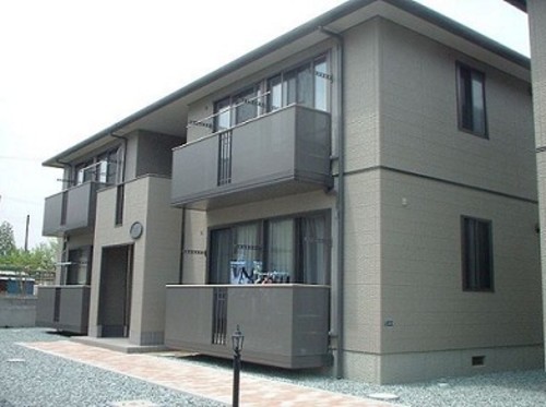 ＧＲＡＣＥ　ＣＯＵＲＴ　ｗｅｓｔ