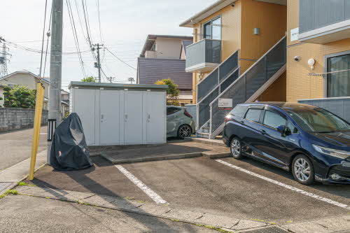 シャーメゾン・ヤマト 201号-15