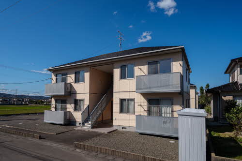 シーラック・タウンＡ