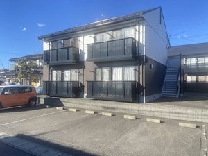 ドミール向山Ｂ