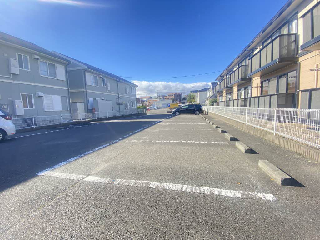 レジデンス岡ノ城 102号-13