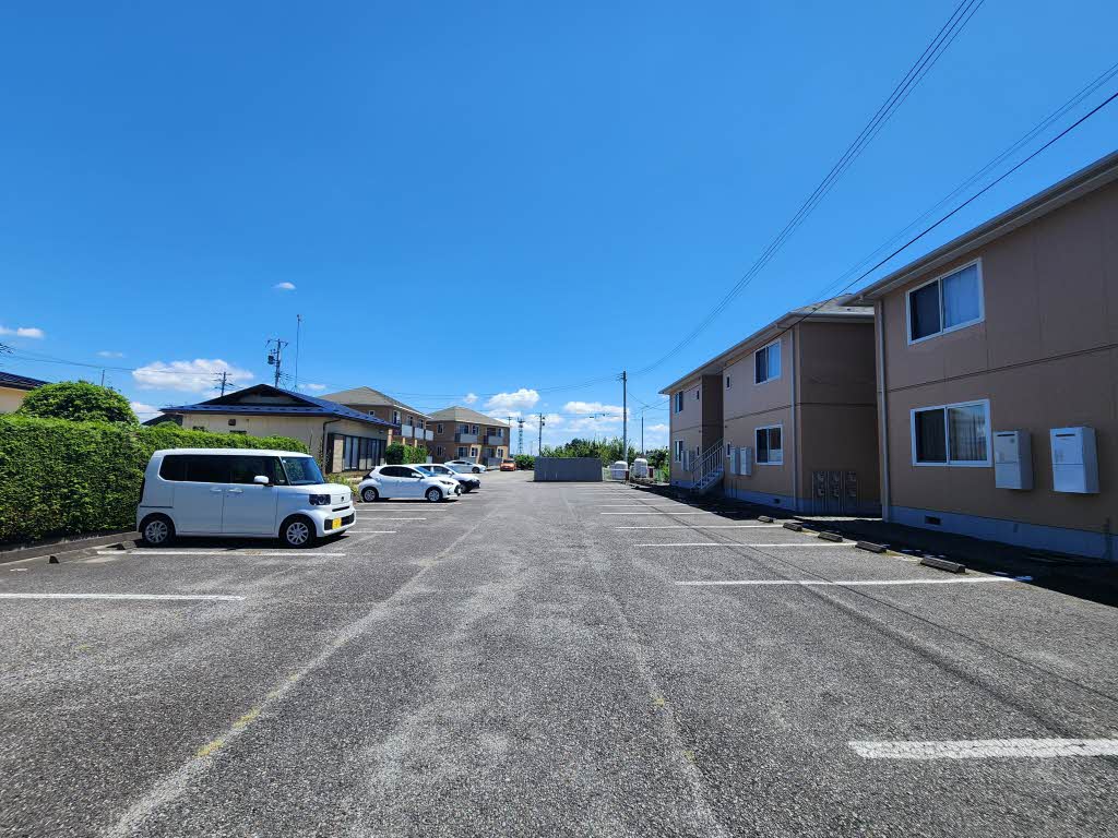 ガーデンコート参番館 202号-4