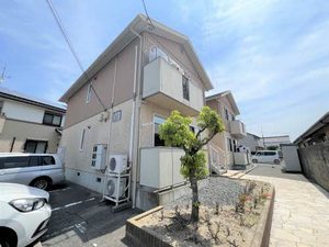 ヴィラージュＫＯＭＥＮＯ 202号-1