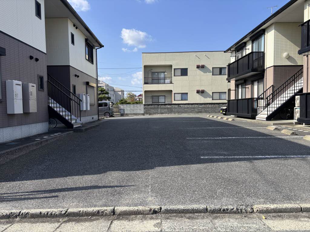 コーポヤナイE 202号-2