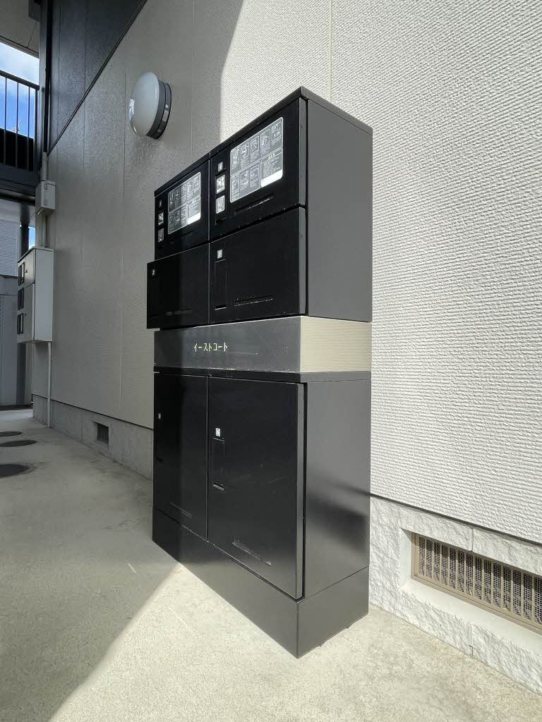 イーストコート 105号-13
