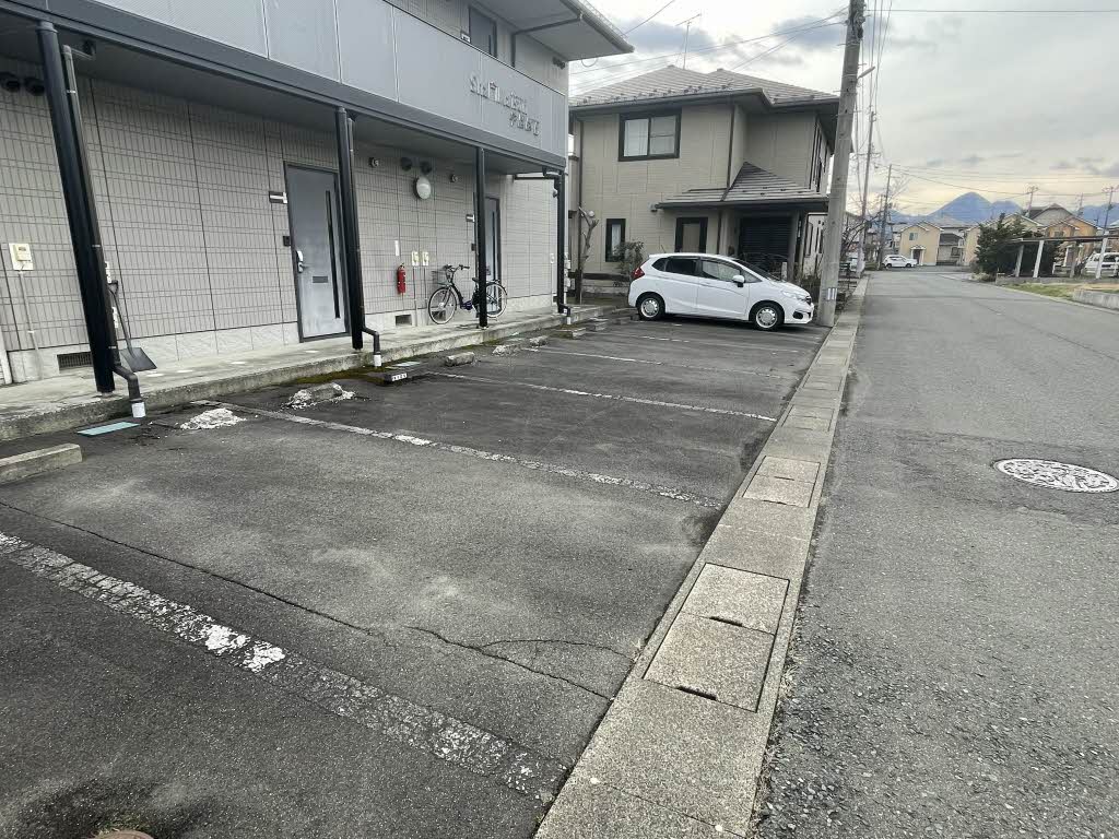 シャーメゾン矢巾　Ｅ 202号-14