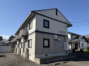 ライフヒルズ藤 202号-1