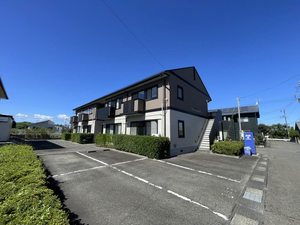 メゾン・グランディア　Ｂ 101号-1