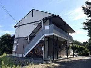 シャーメゾン松園 102号-1