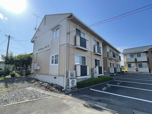 シャーメゾン藤木　Ｂ 201号-1