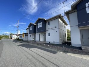 シャーメゾン誠 102号-1