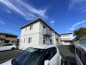 シャーメゾン誠 102号-3