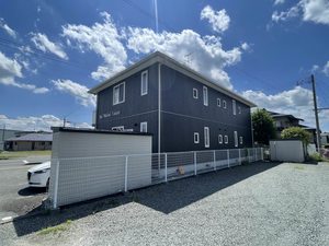 シャーメゾン・ヤマト 202号-13