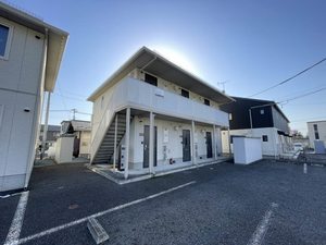 シャーメゾンさくら通り　Ｂ 102号-1