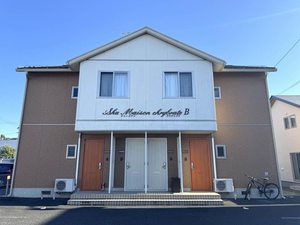 シャーメゾン・クリブレイトＢ