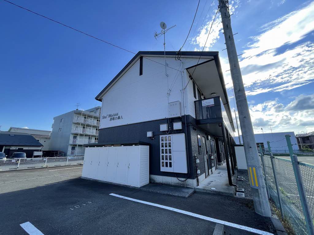 シャーメゾン詩歌の森　Ａ 202号-14