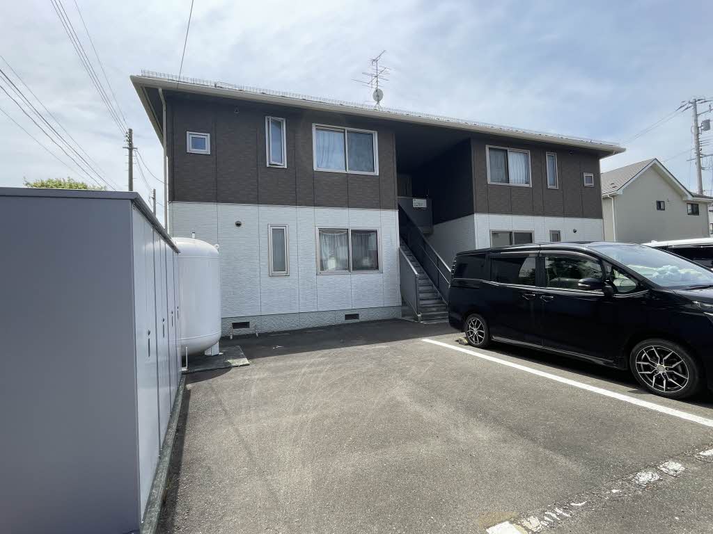 シャーメゾン・インター　Ｂ 102号-13