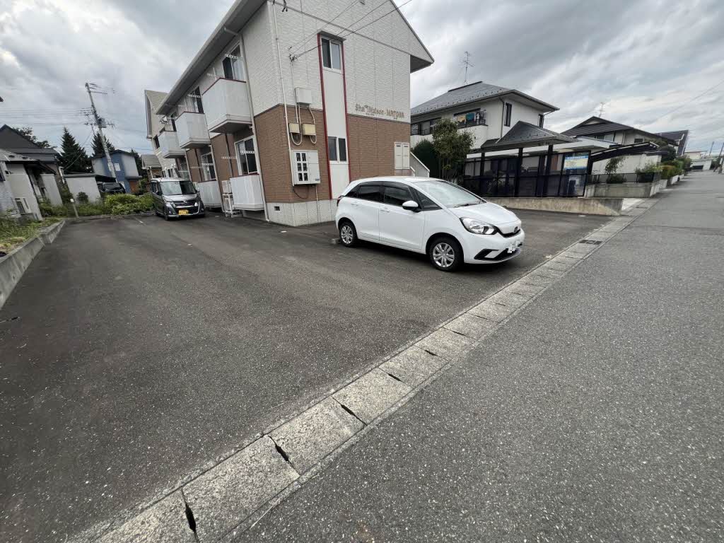 シャーメゾン的場 101号-15