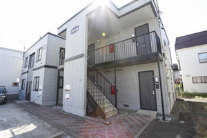 メゾンクドウＢ