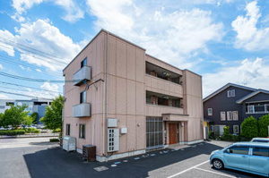 メゾン・ド・シャルム 303号-12