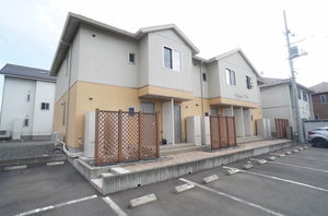 アップタウン下川原 103号-1