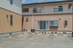 シャーメゾン薬師 203号-13