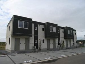 シャーメゾンセレナータＡ A202号-1