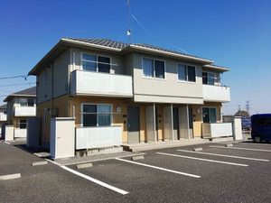 ドミール　オーフィングＭ