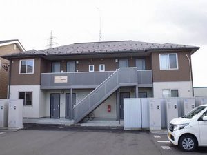 シャーメゾン前田