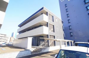 Ａｐｐｌａｕｓｅ