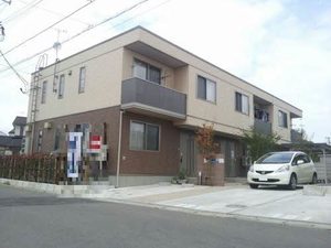 シャーメゾンフロンティア