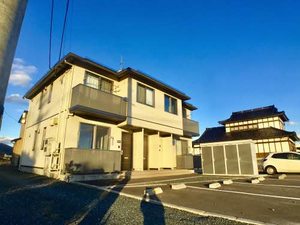 シャーメゾン富士 102号-1