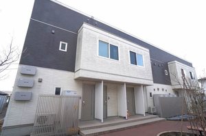 シャーメゾンガーデンズ下長Ｂ