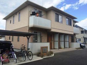 シャーメゾン　西殿 B102号-1