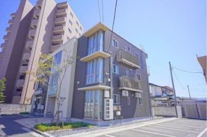 シャーメゾン旭町