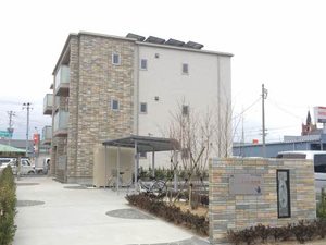 シャーメゾン高見町